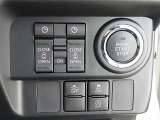 両側電動のスライドドアで楽々スムース!運転席からも開閉の操作もできます♪キーのスイッチひとつで自動開閉できる便利な機能もついてます♪