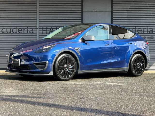 テスラ モデルY RWD オートパイロット パノラマルーフ 社外カ の中古車 