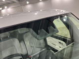 先進技術によってさらに進化した「次世代スマートアシスト」が毎日の運転で感じる不安や緊張を減らし、ヒヤッとするシ-ンを未然に防ぐためにサポ-トします!