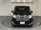 面を強調したグリルは、コンパクトカーでありながらも重厚感のある力強さが感じられます!エアロバンパーを標準装備!スタンスの良さも感じられます!