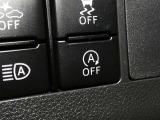 Aマークのスイッチはアイドリングストップ機能のON,OFF切替スイッチです。信号待ち等で停車時に一時的にエンジンを止めます、燃費向上に貢献しています。