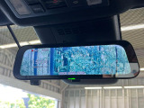 【デジタルインナーミラー】後席の大きな荷物や同乗者で後方が確認しづらい時でも安心!カメラが撮影した車両後方の映像をルームミラー内に表示。クリアな視界で状況の確認が可能です!