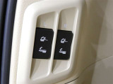 三列目シートは、電動で格納できます。力いらず動かせる便利な機能です。
