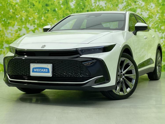 クラウンクロスオーバー2.5 G レザー パッケージ E-Four 4WD