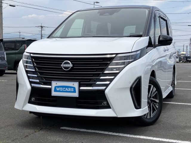 セレナ 1.4 e-POWER ハイウェイスターV