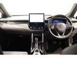 必要な装備を使いやすい位置に配置した機能的な運転席まわり。操作感や車両感覚など、ぜひ運転席に座って確かめてください。
