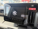 9インチのメモリーナビです。テレビ、スマートフォン連携で音楽などが操作できて、HDMI入力にも対応しています。