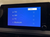 AM/FMチューナー、フルセグTV、Bluetooth接続、USB入力(動画・音楽再生/給電)、スマートフォン連携機能を標準装備!機能の詳細につきましては、展示店舗までお尋ねください。