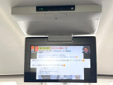 【フリップダウンモニター】家族や友人とお出かけする機会が多い方に大人気のフリップダウンモニター!大画面モニターで車内はエンタメ空間!退屈しがちな長距離ドライブも楽しい時間に変わります!