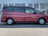 ドアバイザー付の車両です