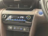 オートエアコンで車内も快適です。冬や雨の日の室内の結露防止等コンディションに加えて、冷え過ぎ、暖め過ぎに因る燃費を悪化を防ぎます