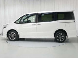 両側電動スライドドアで幅広い世代に人気の車種になります!