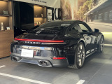 装着オプション:ドアトリムパッケージ(レザー) 20/21インチRS Spyderホイール(サテンダークシルバー塗装) BOSEサラウンドサウンドシステム リアシート