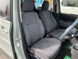 見通しのよいすっきりとした視界で、誰でも運転しやすいです。運転のしやすさは疲れにくさにも繋がりますよ♪
