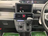 ご納車前に納車点検(法定12ヶ月点検相当)を実施し、基本性能に関わる機能や状態を徹底的に点検します。