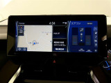 12.3インチのディスプレイオーディオ装着です。スマホとの通信で様々なサービスが楽しめます。TV視聴にも対応しています。