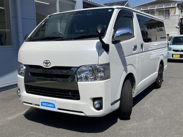 トヨタ ハイエースバン 