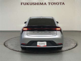 横一線にシャープな形状のリヤコンビネーションランプ!特徴的な見た目で、後続車からの視認性を確保!