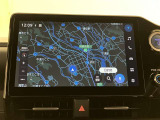 いまや必須装備「ナビゲーション」搭載!知らない場所にスイスイッとドライブ。もう、これなしではハンドルを握れませんね!でも運転中の操作は危険ですのでご注意ですね☆