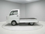 シート1席からOK!ルームクリン(消臭除菌)・シートクリン(座席を外してまる洗い)・タイヤクリン(アルミホイルコート)・エンジンルームクリン・ボディクリンなども!お得なセットコースもございます!