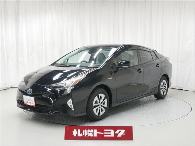 プリウス 1.8 A E-Four 4WD 