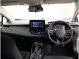 オシャレなインテリアで運転する気分も盛り上がりますよね^^