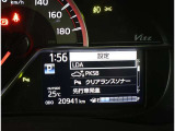 コーナーセンサーを車の前後に装備。障害物までの距離に応じて警告音を変えてお知らせ。縦列駐車時や駐車場・車庫などでの取り回しをサポートします。詳細は販売店スタッフまでおたずねください。