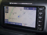ナビゲーション付です。 ナビがあると便利、ラクラク何処でもいけます。 ナビが有るのと無いのとでは大きな違いですね。
