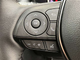 【ステアリングスイッチ】 ハンドルに音量やチャンネルを変更できるボタン付きです。極力ナビなどの脇見を減らせて便利です。