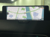 【純正12.3型ナビ】専用設計で車内の雰囲気にマッチ!ナビ利用時のマップ表示は見やすく、いつものドライブがグッと楽しくなります!