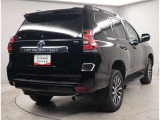誠に恐縮ですが、当社はご来店頂いて実際に車を見て頂けるお客様(ご本人)への販売に限らせて頂きます。