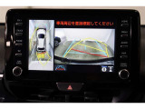 車両を上から見たような映像表示するパノラミックビューモニター付き!