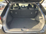 広々としたラゲージスペースを備えています。大きなものや長さのある荷物もしっかりと積み込めます。