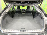 後席を格納すると、これだけの広さが!シーンに合わせたシートアレンジで、大きな荷物も積むことが出来ます♪