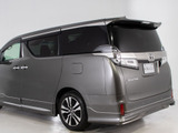 ★展示前点検実施★特殊な機材も用いて、全車点検を実施しております!