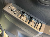 ダイハツディーラーでは「ダイハツ認定U-CAR」という基準を設け、車選びに詳しくないお客様でも「安心して選べる」をご提供しています。