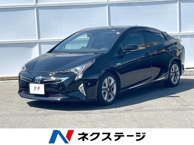 トヨタ プリウス 