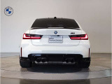 【認定中古車保証】BMW認定中古車は保証も充実しております。2年間もしくは、1年間の保証に加え、最大4年間までの保証延長も可能でございます(対象車種限定)!充実の保証で、安心してお車をご利用いただけます!