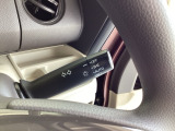 【オートライト(AUTO)】外の明るさをシステムが感知して、自動でヘッドライトが点灯します。ヘッドライトつけ忘れを防ぐ便利機能です