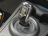 デュアルクラッチトランスミッション(DCT)搭載!途切れのないスムーズな変速で快適ドライブ!