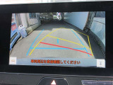 バックガイドモニターで、後方を確認しながら安心して駐車することができます。運転初心者も熟練者も必須の機能ですよ!