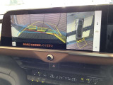 パックモニタ-も装備しております。車庫入れの苦手なお客様、もうご心配いりません。重宝してくれると思います。