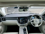 V60クロスカントリー B5 AWD プロ 4WD 