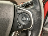 【アダプティブ・クルーズ・コントロール】予め設定した車速内でクルマが自動的に加減速。 前走車との適切な車間距離を維持しながら追従走行し、高速道路でのドライバーの疲労を軽減してくれる嬉しい機能付♪