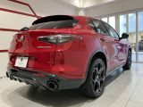 ステルヴィオ 2.2 ターボ ディーゼル Q4 ヴェローチェ 4WD 