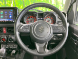 【純正革巻きステアリング】上質な革を使用することで、手にしっかり馴染みとても運転しやすいハンドルです♪