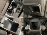 収納スペースや、ドリンクホルダーもついています。長距離ドライブで活躍する必需品ですね♪