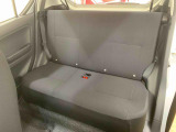 お車の状態をしっかりとお伝えするために1台の車両に付き40枚以上の画像を用意しております。外装はもちろん、室内の装備やお車の特徴などごらんください。
