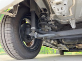 お車を安心してお乗りいただく為には、足回りの定期点検が欠かせません。サービスサポート(有償保証)では無料点検もご提供しており、安心のカーライフをお過ごしいただけるサポート体制が整っています。