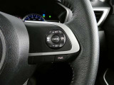 【レーダークル-ズコントロ-ル】・・・(ブレーキ制御付)ミリ波レーダーと単眼カメラからの情報により、先行車を認識。設定した車速内で車速に応じた適切な車間距離を保ちながら追従走行ができます。